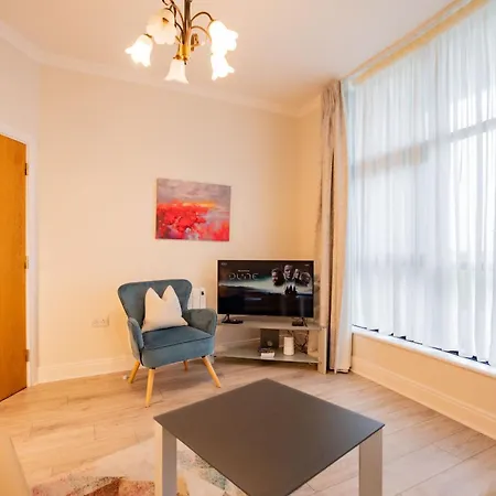 Long Walk Gem Apartament *