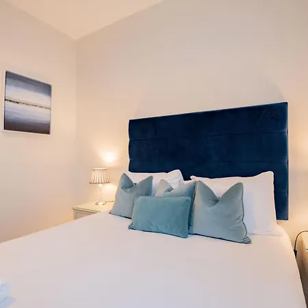 Long Walk Gem * Galway