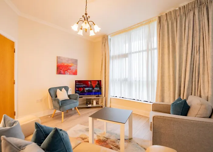 Long Walk Gem * Galway