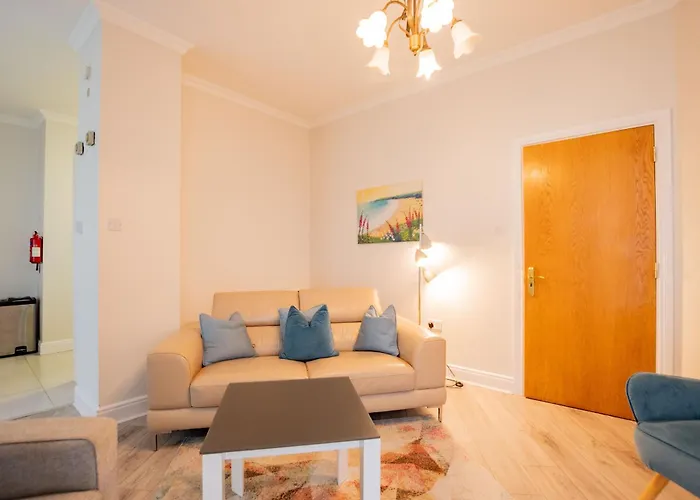 Long Walk Gem * ゴールウェイ